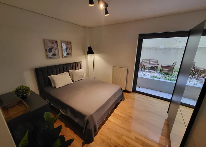Lofos Modern Apartment